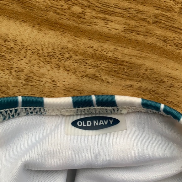 Old Navy swimming bottoms - Picture 3 of 3